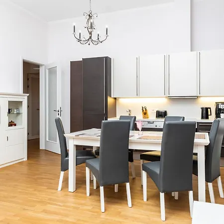 Elegant Apartament