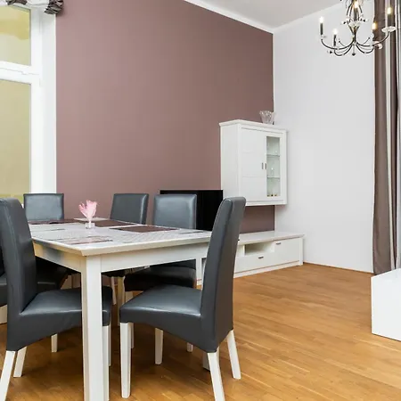 Elegant Apartament Mariańskie Łaźnie